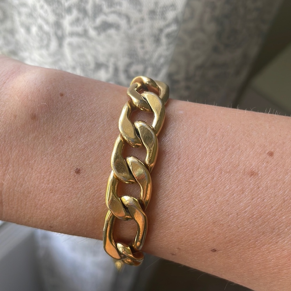 Miranda Frye Brooklyn bracelet